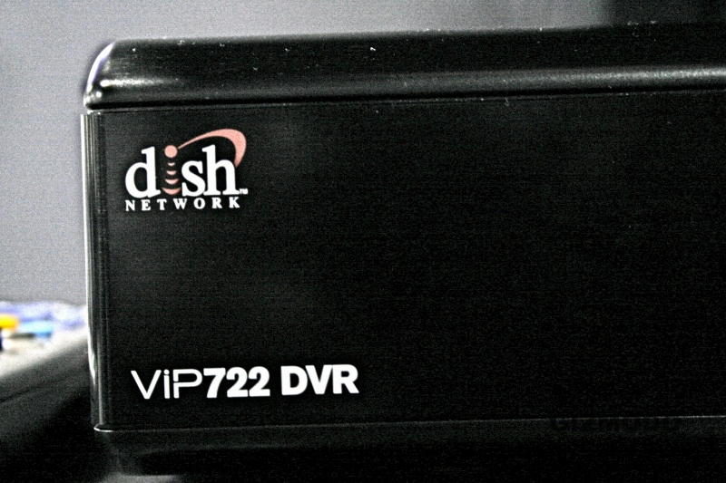 Illustration for article titled Dish Network ViP 722 DVR: More Space, Black Chassis, Slight Improvement